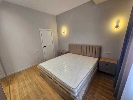 2 otaqlı yeni tikili - İnşaatçılar m. - 71 m²