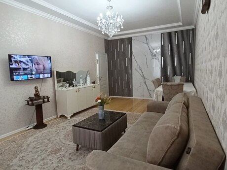 4 otaqlı həyət evi/bağ evi - Zabrat q. - 116 m²