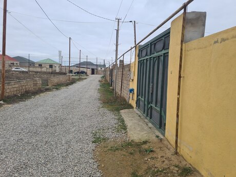 3 otaqlı həyət evi/bağ evi - Ramana q. - 67.2 m²