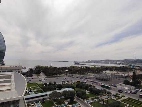 16 otaqlı ofis - 28 May m. - 560 m²