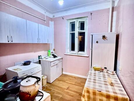 3 otaqlı köhnə tikili - Qara Qarayev m. - 80 m²