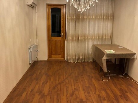 2 otaqlı köhnə tikili - Neftçilər m. - 50 m²