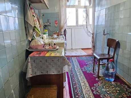 3 otaqlı köhnə tikili - 20 Yanvar m. - 80 m²