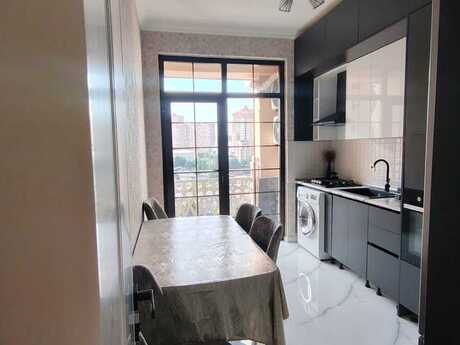 3 otaqlı yeni tikili - 28 May m. - 105 m²