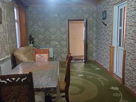 4 otaqlı həyət evi/bağ evi - Əhmədli q. - 85 m²
