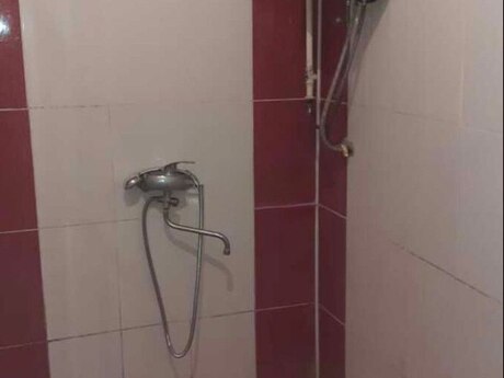 2 otaqlı köhnə tikili - Əhmədli m. - 65 m²