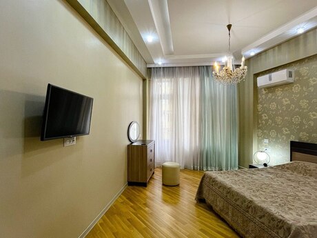 3 otaqlı yeni tikili - Nizami m. - 125 m²