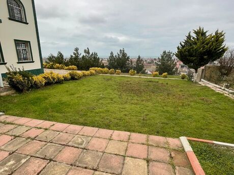5 otaqlı həyət evi/bağ evi - Novxanı q. - 120 m²