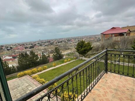 5 otaqlı həyət evi/bağ evi - Novxanı q. - 120 m²
