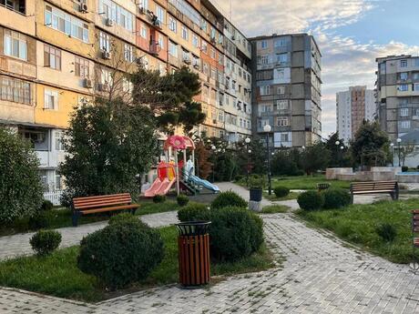 Elan №6111132 - Bakı, 9-cu mikrorayon q., 4 otaqlı, 105 m², 7/9 mərtəbə