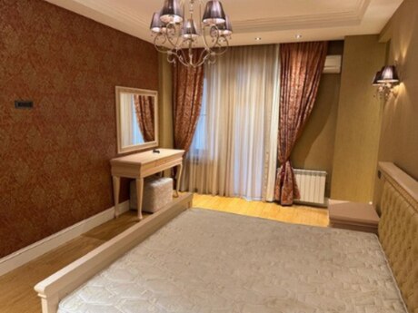 4 otaqlı yeni tikili - Sahil m. - 162 m²