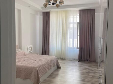3 otaqlı yeni tikili - Neftçilər m. - 150 m²