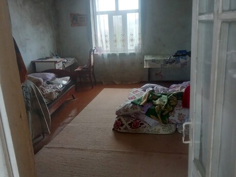 4 otaqlı həyət evi/bağ evi - Mehdiabad q. - 100 m²