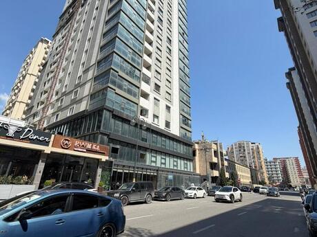 4 otaqlı yeni tikili - Şah İsmayıl Xətai m. - 185 m²