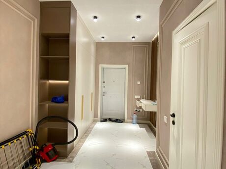 2 otaqlı yeni tikili - İnşaatçılar m. - 65 m²