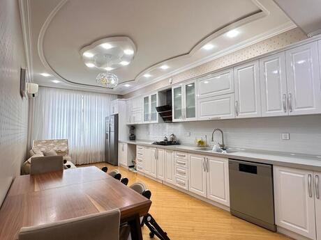4-комн. новостройка - м. Ази Асланов - 138 м²