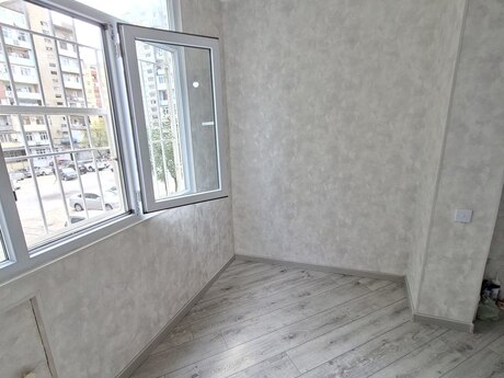 2 otaqlı köhnə tikili - İnşaatçılar m. - 45 m²