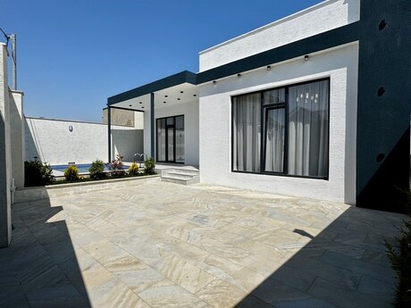 4 otaqlı həyət evi/bağ evi - Şüvəlan q. - 120 m²