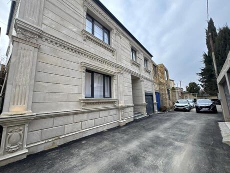 4 otaqlı həyət evi/bağ evi - Həzi Aslanov q. - 158 m²