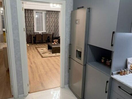 2 otaqlı yeni tikili - Saray q. - 66 m²