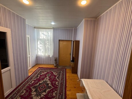 2 otaqlı həyət evi/bağ evi - Xırdalan - 42 m²