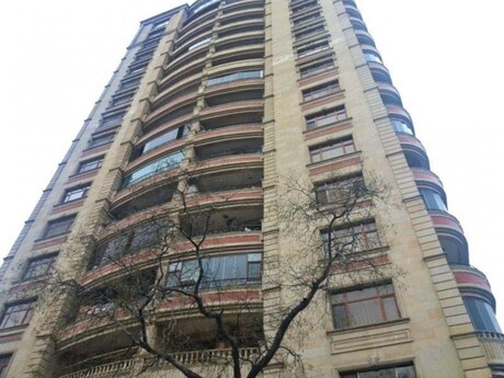 5 otaqlı yeni tikili - Nəriman Nərimanov m. - 214 m²