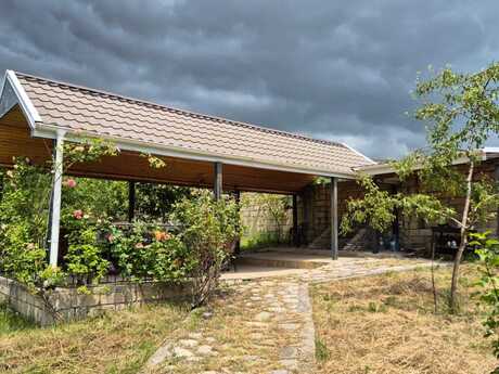 5 otaqlı həyət evi/bağ evi - Şamaxı - 160 m²