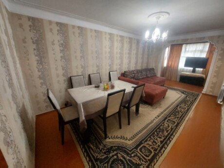 4 otaqlı köhnə tikili - Neftçilər m. - 75 m²