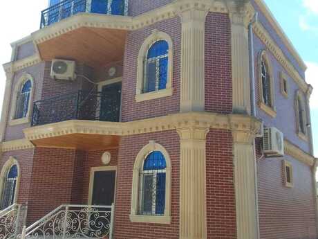 6 otaqlı həyət evi/bağ evi - Şağan q. - 160 m²