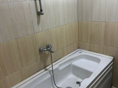 2 otaqlı köhnə tikili - Memar Əcəmi m. - 60 m²