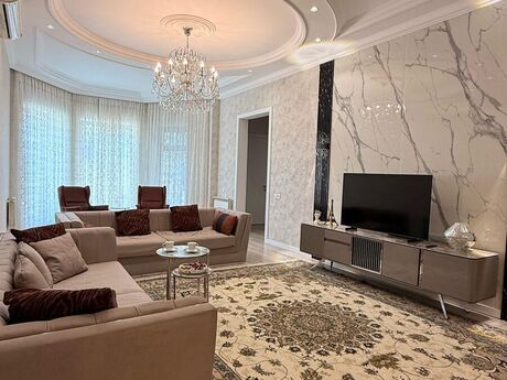 7 otaqlı həyət evi/bağ evi - Koroğlu m. - 340 m²