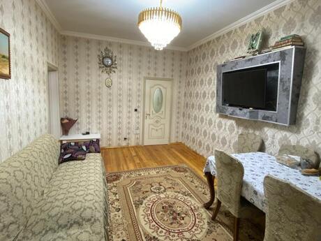 2 otaqlı köhnə tikili - Nərimanov r. - 62 m²