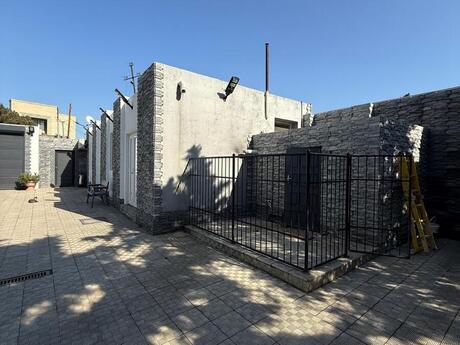 6 otaqlı həyət evi/bağ evi - Nardaran q. - 318 m²