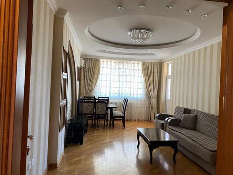 2 otaqlı yeni tikili - Bakıxanov q. - 100 m²