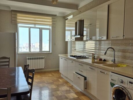 2 otaqlı yeni tikili - Xalqlar Dostluğu m. - 90 m²