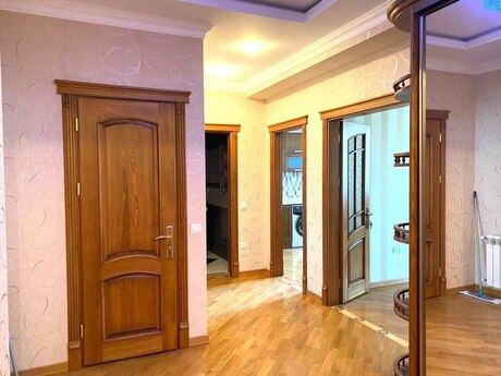 2 otaqlı yeni tikili - Bakıxanov q. - 100 m²