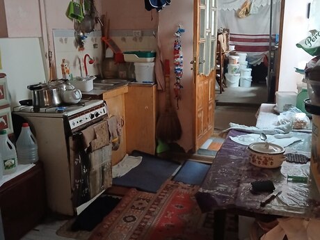 3 otaqlı həyət evi/bağ evi - Biləcəri q. - 70 m²