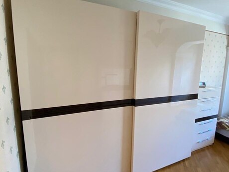 3 otaqlı yeni tikili - İnşaatçılar m. - 180 m²