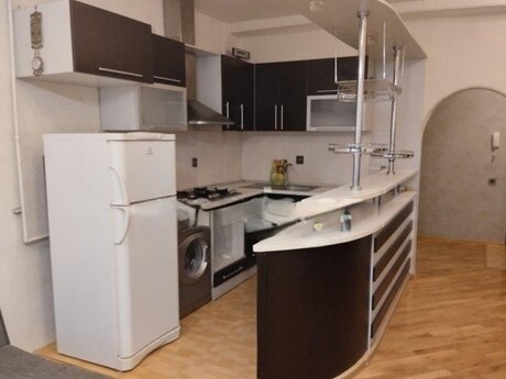 2 otaqlı yeni tikili - Yeni Yasamal q. - 70 m²