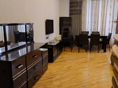 2 otaqlı yeni tikili - Yeni Yasamal q. - 70 m²