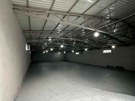 Obyekt - Binəqədi r. - 570 m²