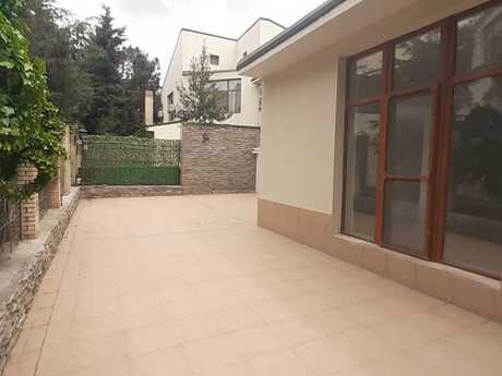 5 otaqlı həyət evi/bağ evi - 20 Yanvar m. - 303 m²