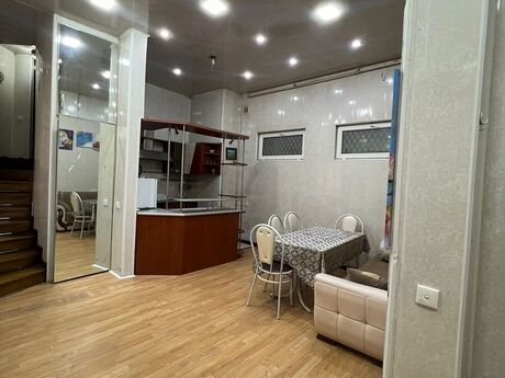 4 otaqlı köhnə tikili - Səbail r. - 148 m²