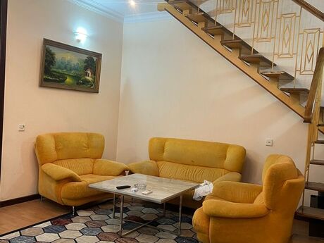 4 otaqlı köhnə tikili - Səbail r. - 148 m²