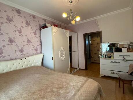 3 otaqlı köhnə tikili - Yeni Günəşli q. - 80 m²