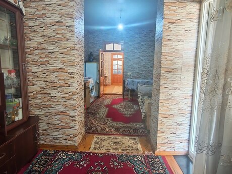 4 otaqlı həyət evi/bağ evi - Xırdalan - 170 m²