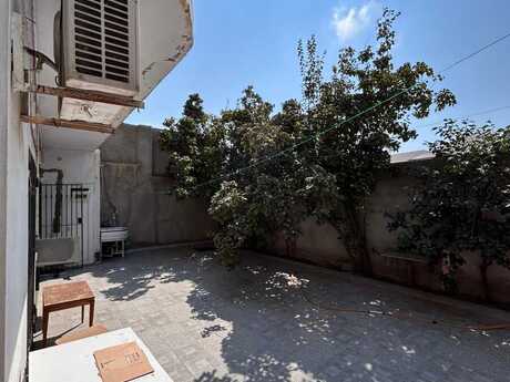 2 otaqlı həyət evi/bağ evi - Səbail r. - 50 m²