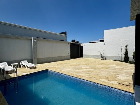 4 otaqlı həyət evi/bağ evi - Mərdəkan q. - 150 m²