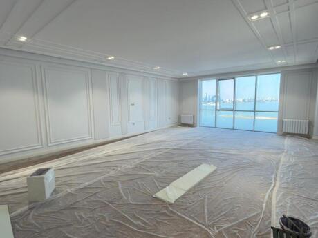 4 otaqlı yeni tikili - Bayıl q. - 236 m²