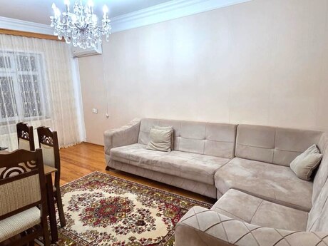 2 otaqlı köhnə tikili - Yeni Günəşli q. - 65 m²